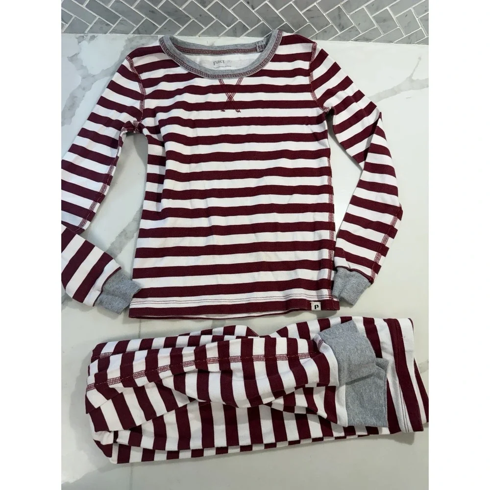Pact Red Striped Pajamas Set Kids Sz 8 Organic Where's Waldo Holiday Thick